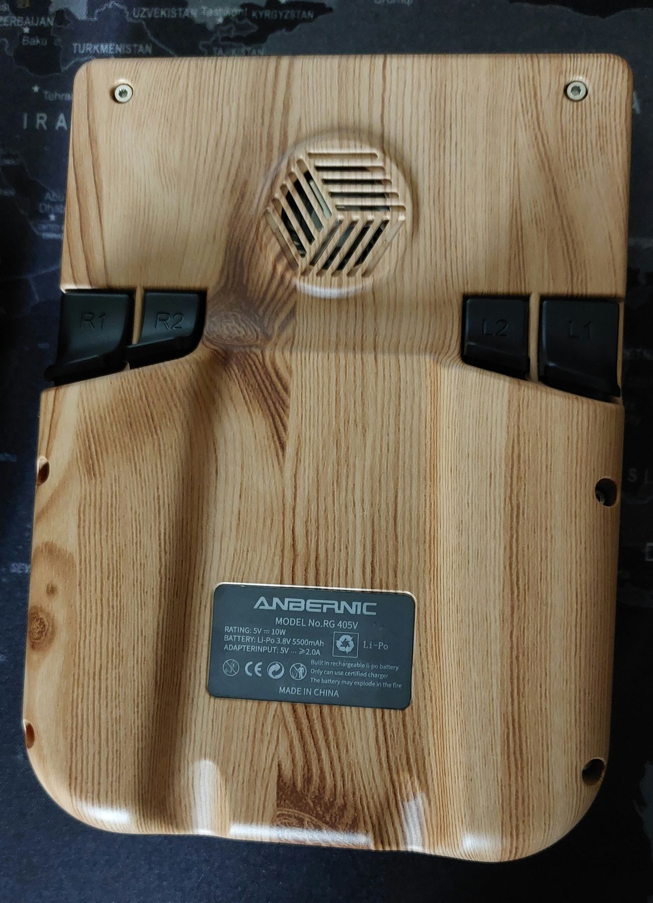 Consola Retro Emuladora Portátil Anbernic RG405V