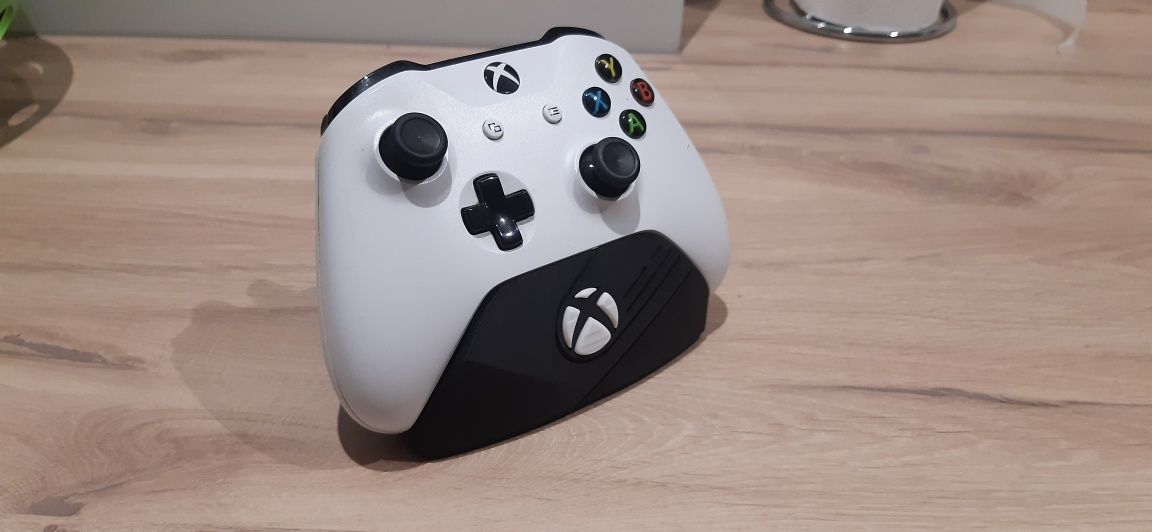 Podstawka pod pada xbox