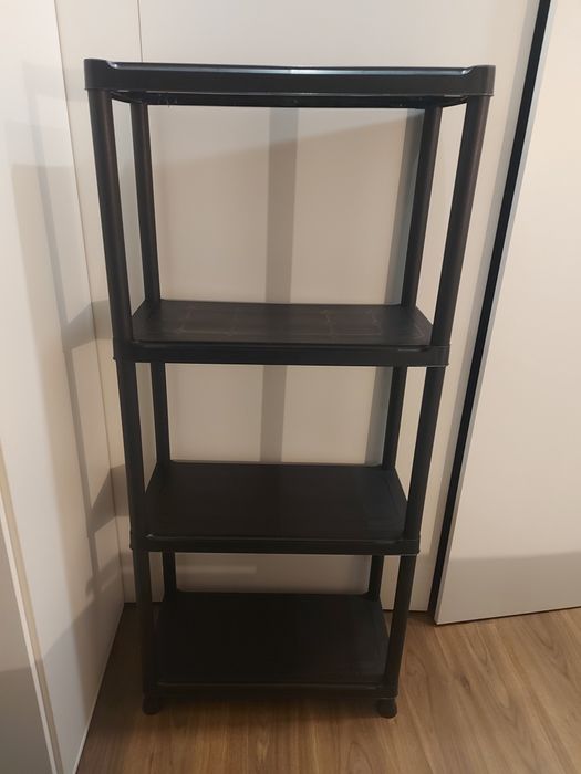 Estante plástico resistente