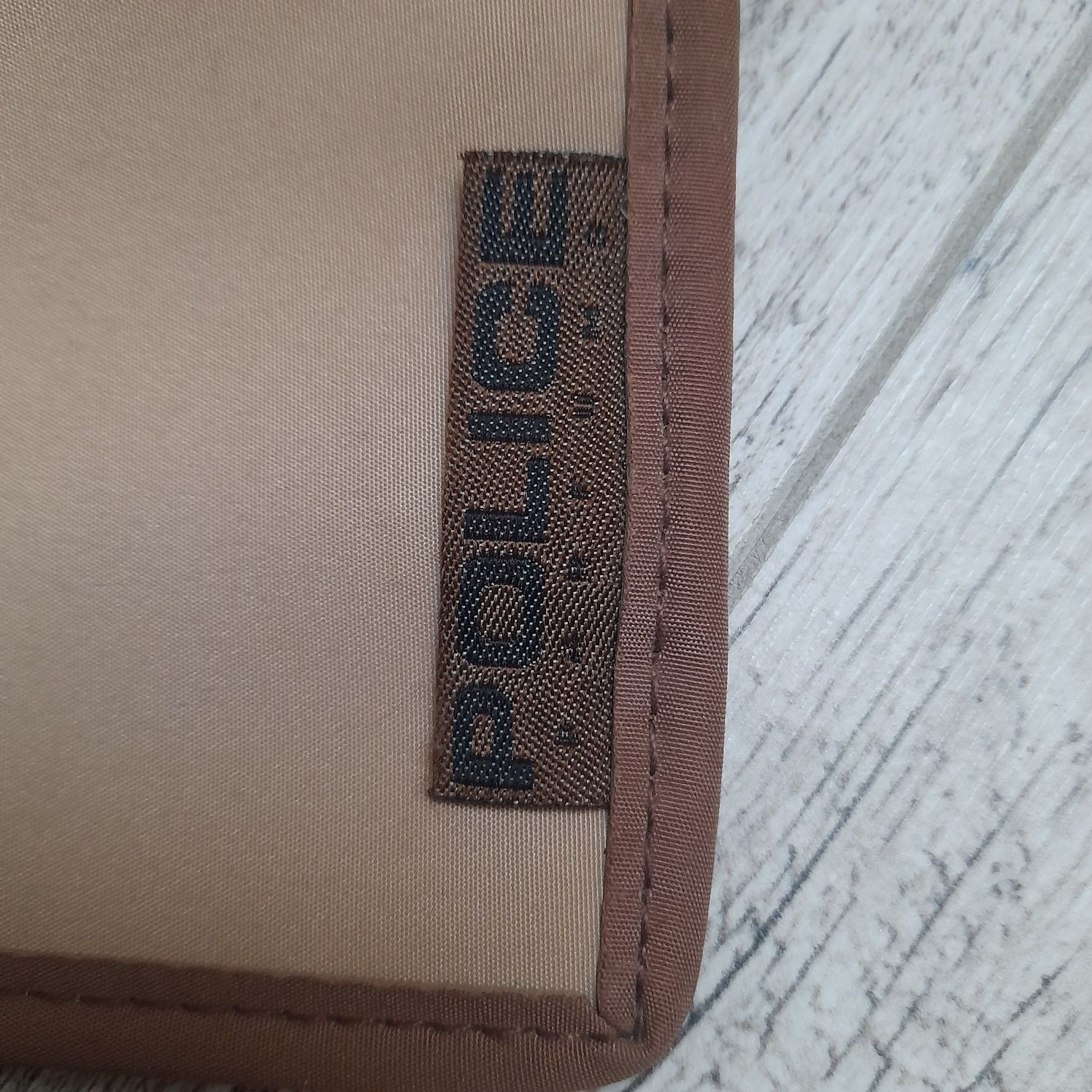 Duży portfel Police