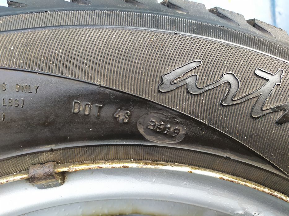 Хороший зимній комплект колес