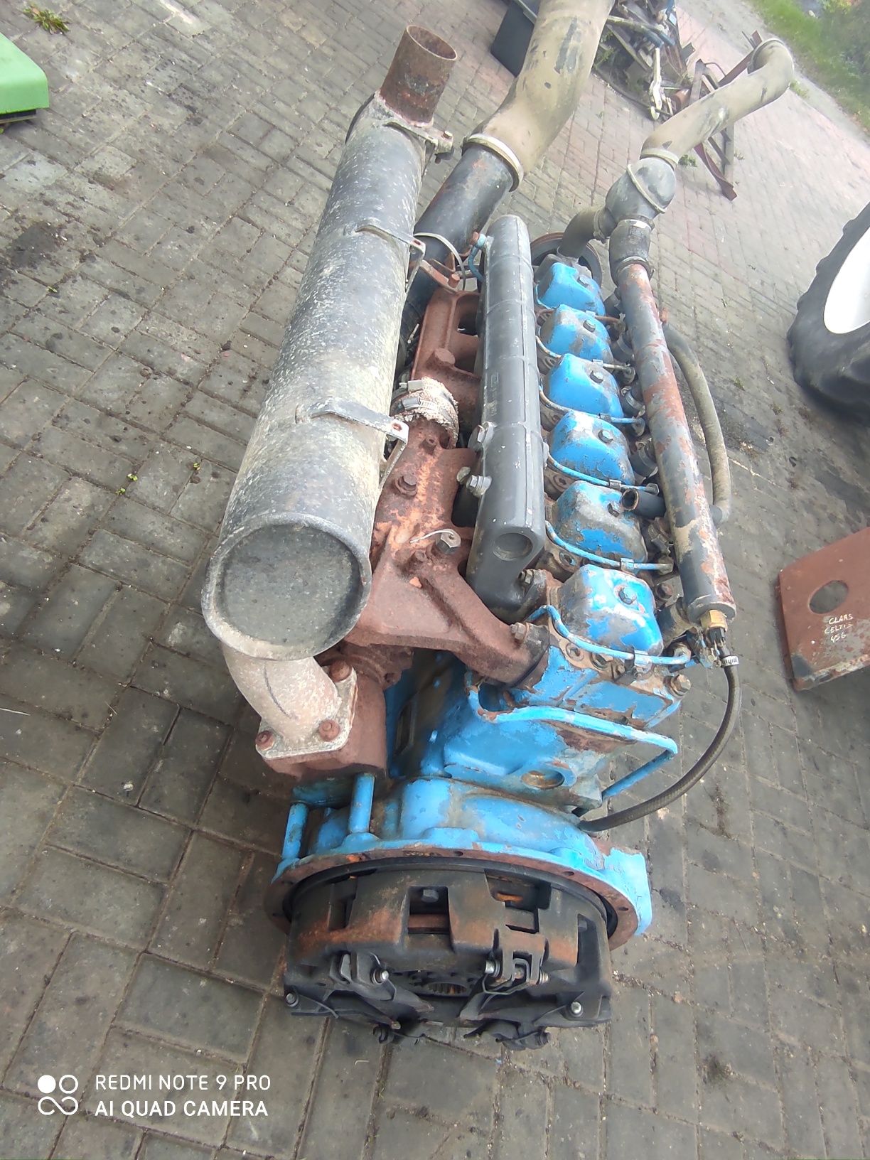 Silnik mwm 6 cyl Turbo TD 228-6 R272 Renault 155.54