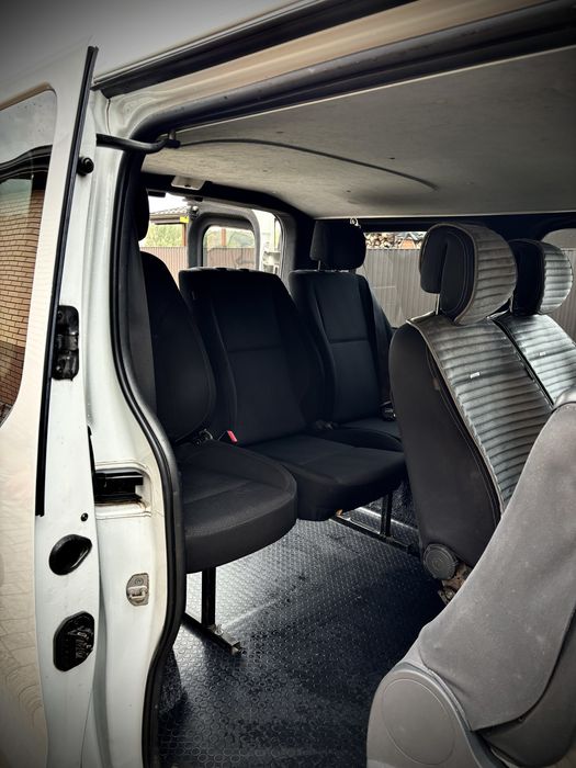 Renault Trafic 3 2016 року Пасажир 9 місць