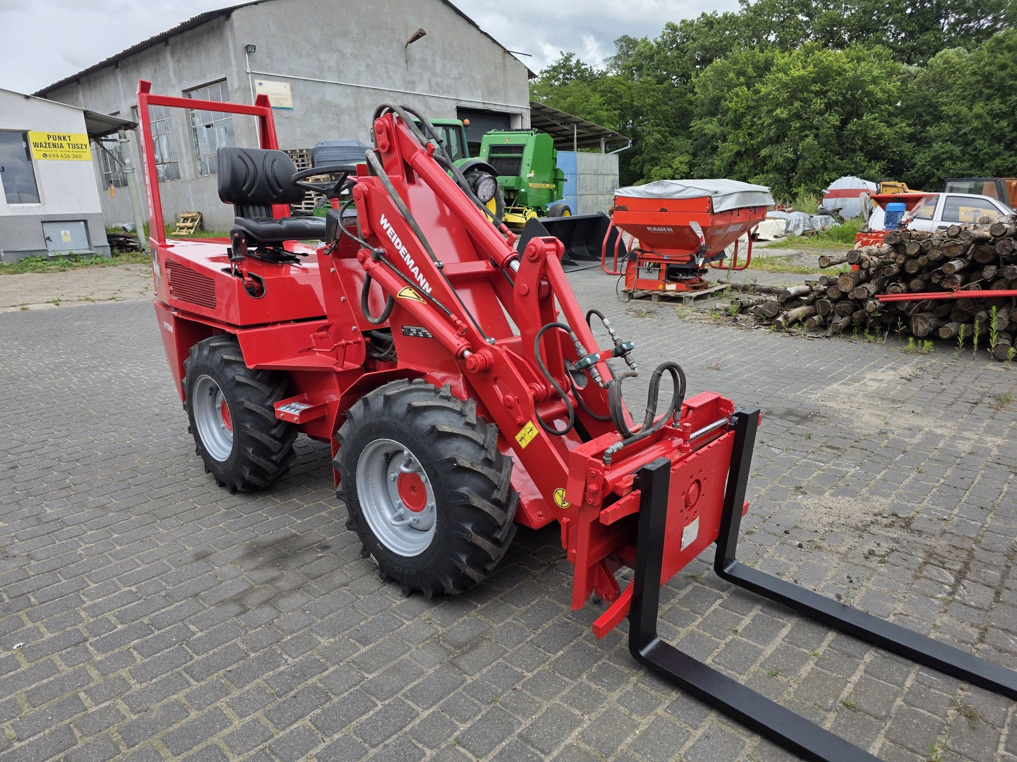 Weidemann 917 D/M z osprzętem