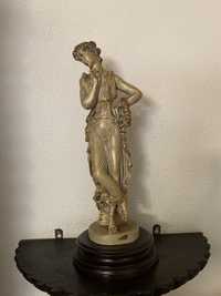 Estatua deusa grega