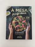 À mesa livro de receitas