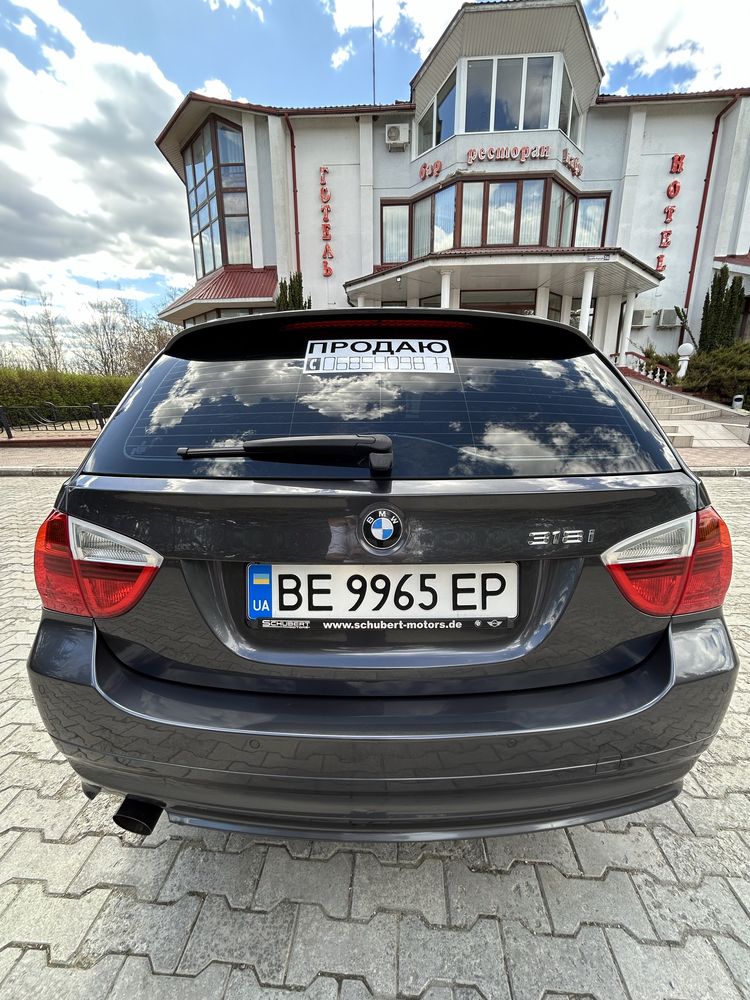 BMW E91 2007Рік 2.0 бензин