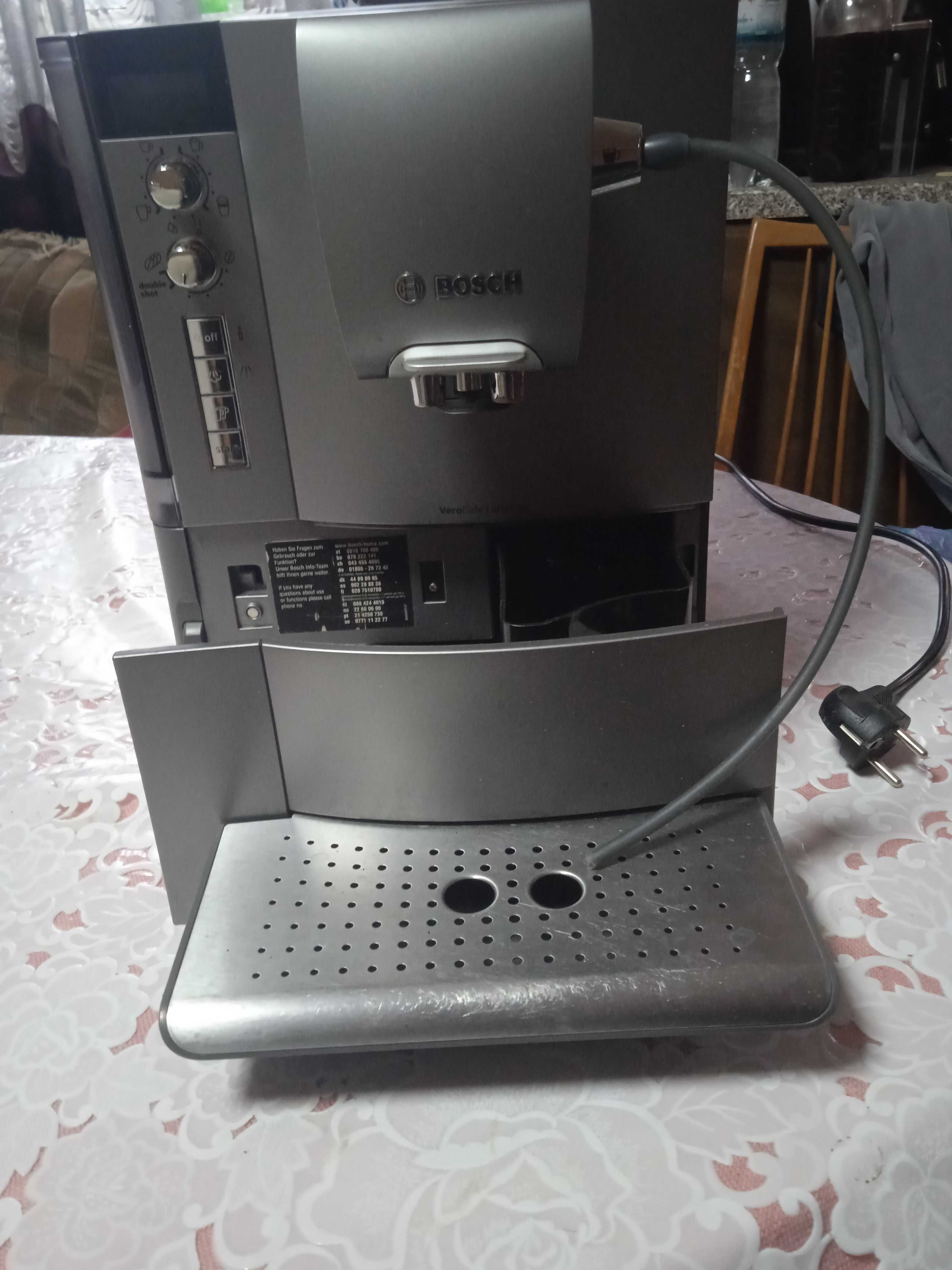 Кофемашина Bosch VeraCafe LattePro