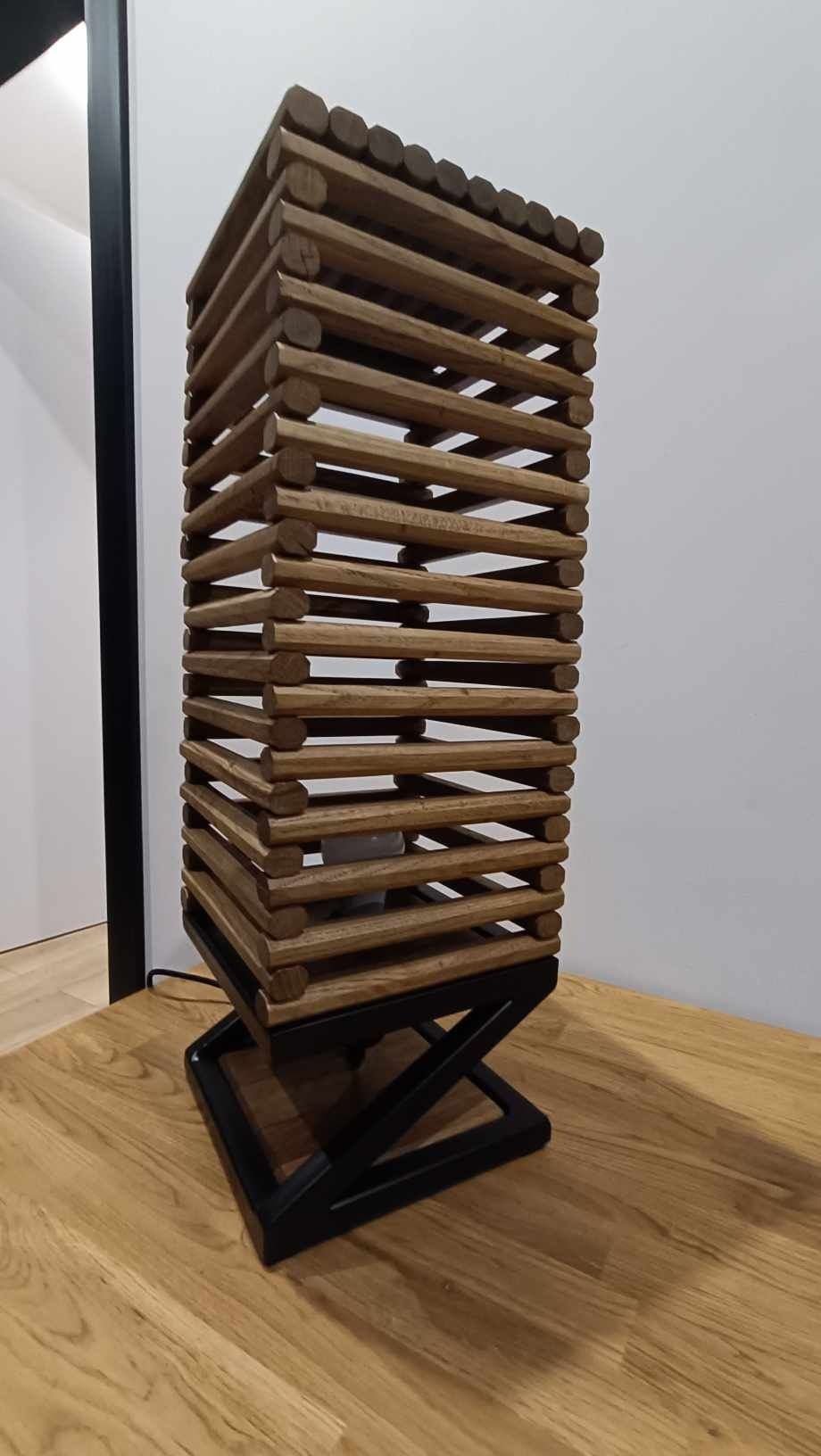 Lampa lemelkowa dębowa stojąca