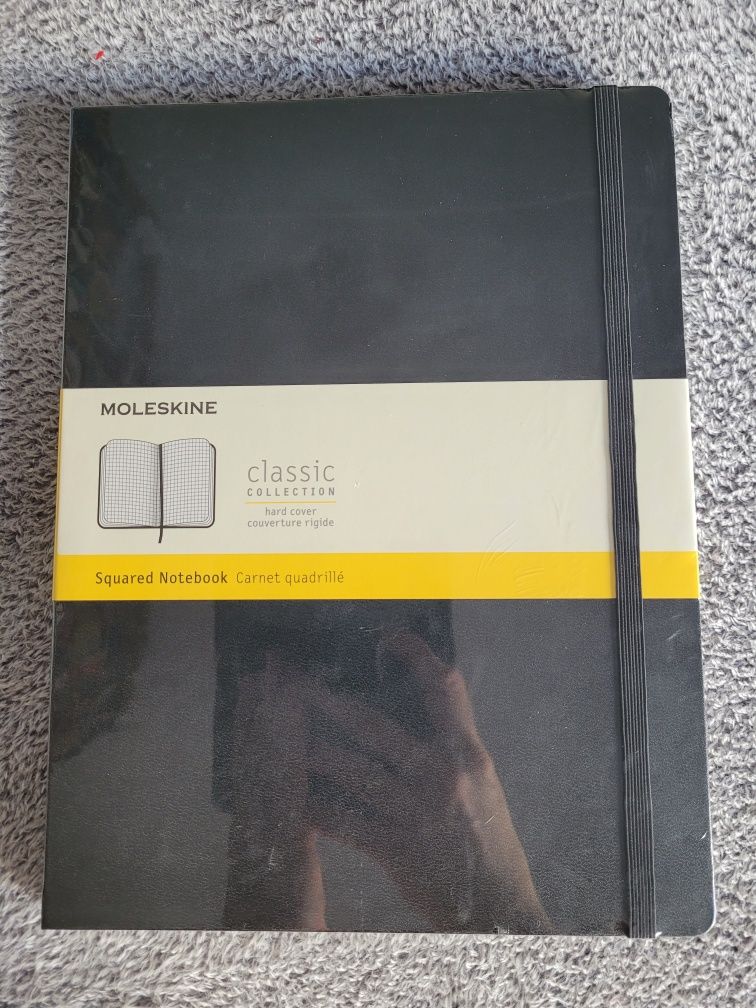 Notes notatnik notebook Moleskine Classic XL w kratkę
