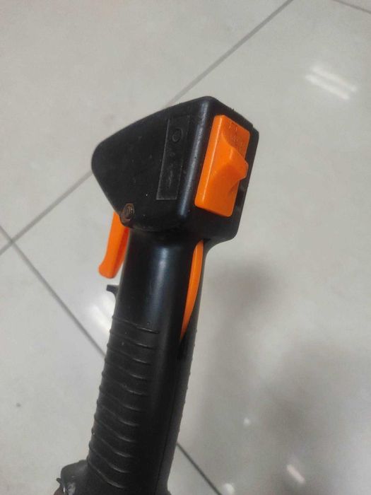 Kosa spalinowa Husqvarna