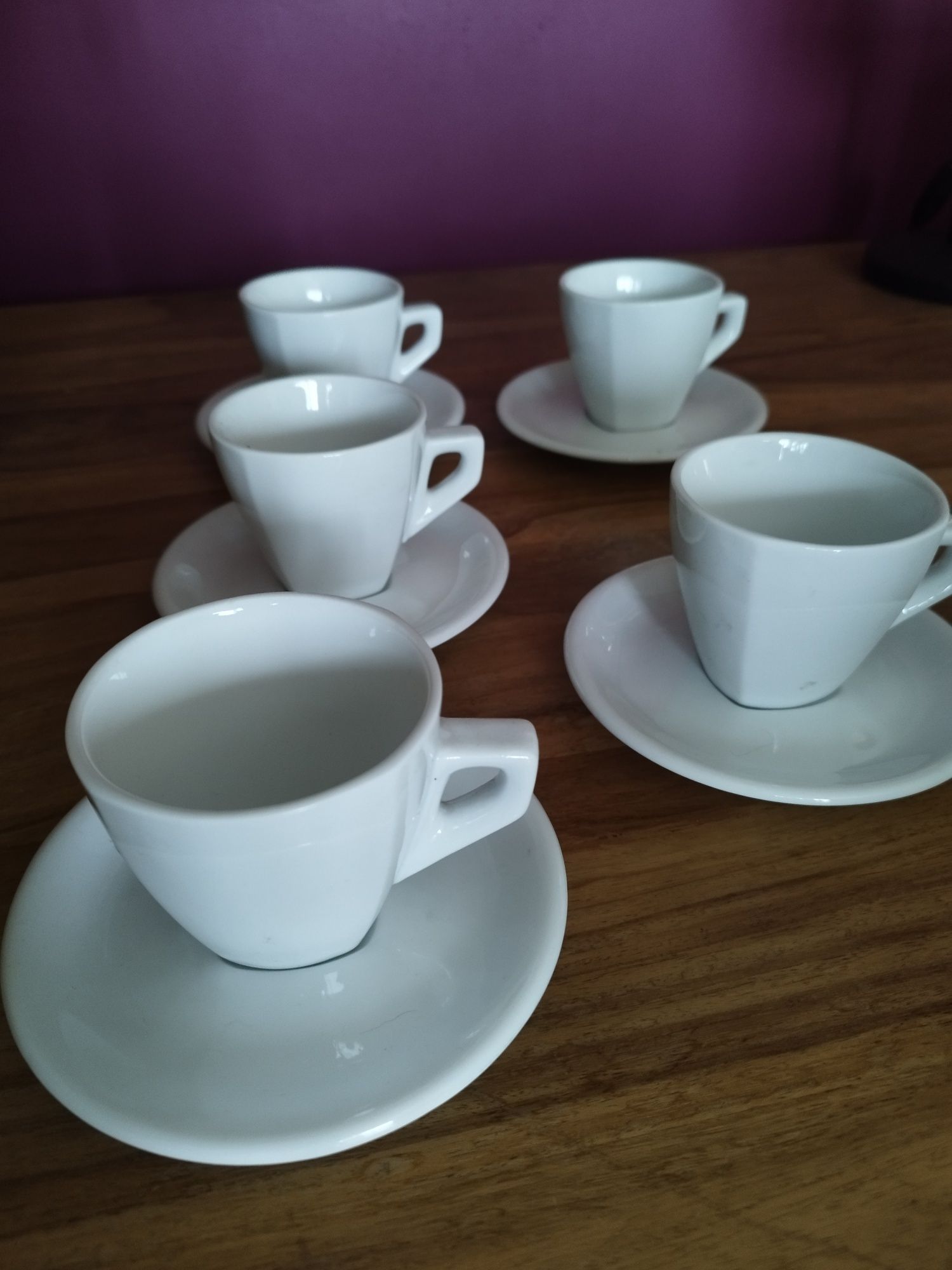 Zestaw filiżanek do espresso - włoska porcelana