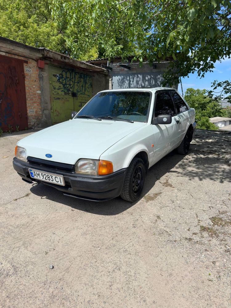 Ford Escort 1990