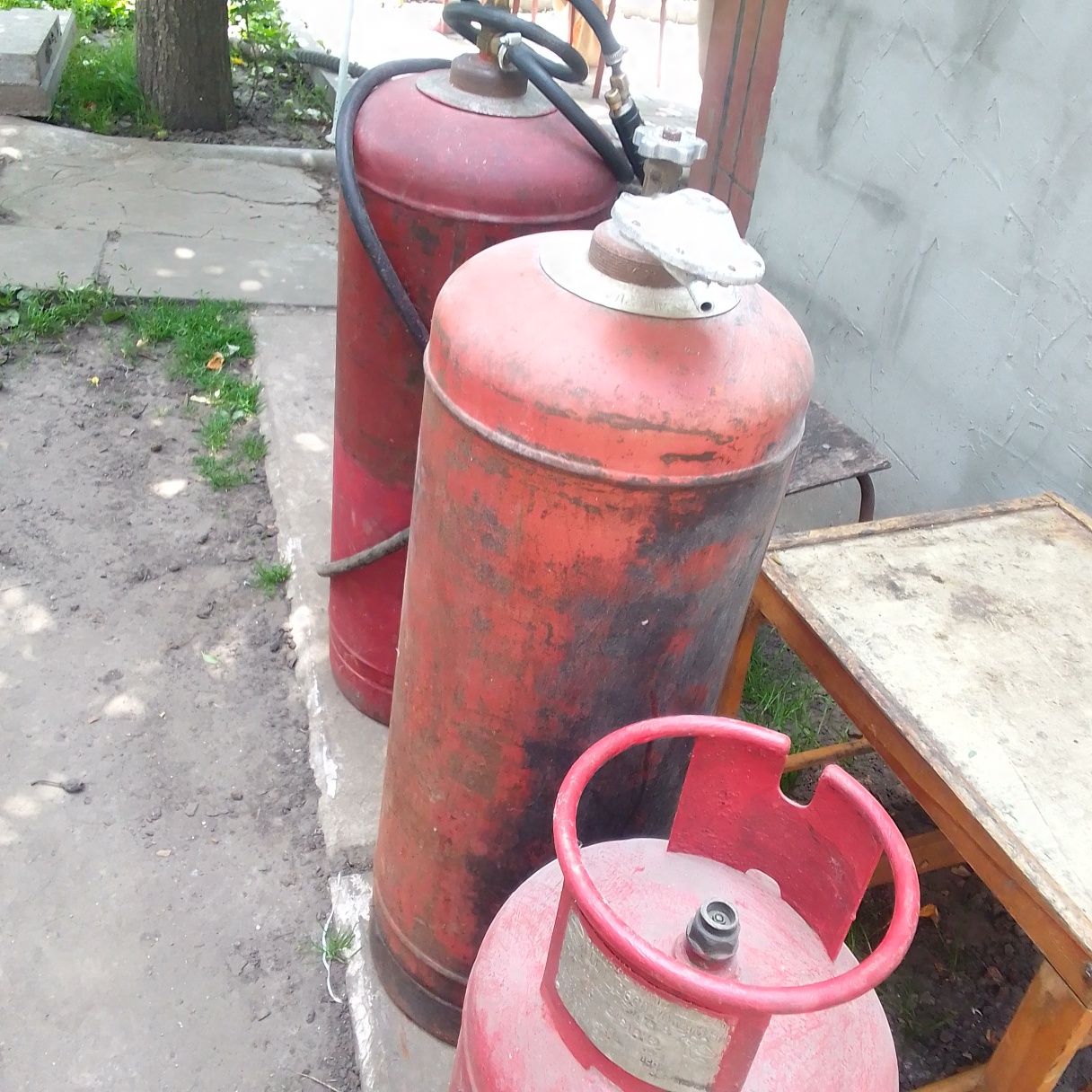 Шини і балони продам