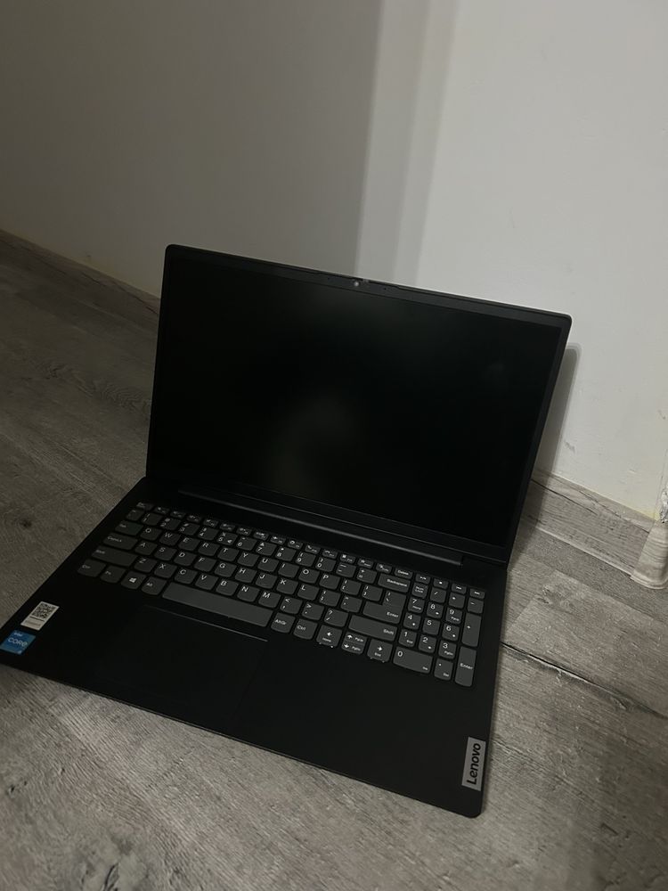 Laptop Lenovo i3