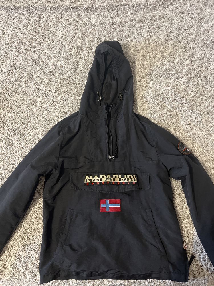 Продам Анорак Napapijri