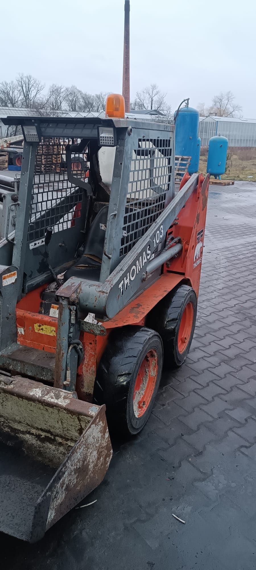 Miniładowarka Bobcat Thomas 103