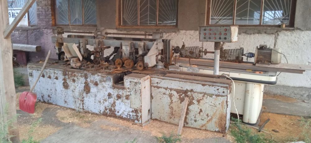 Чотиристороній станок.