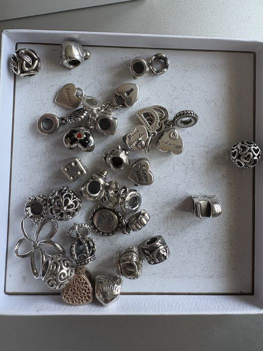 Pandora cena od 50 sztuka