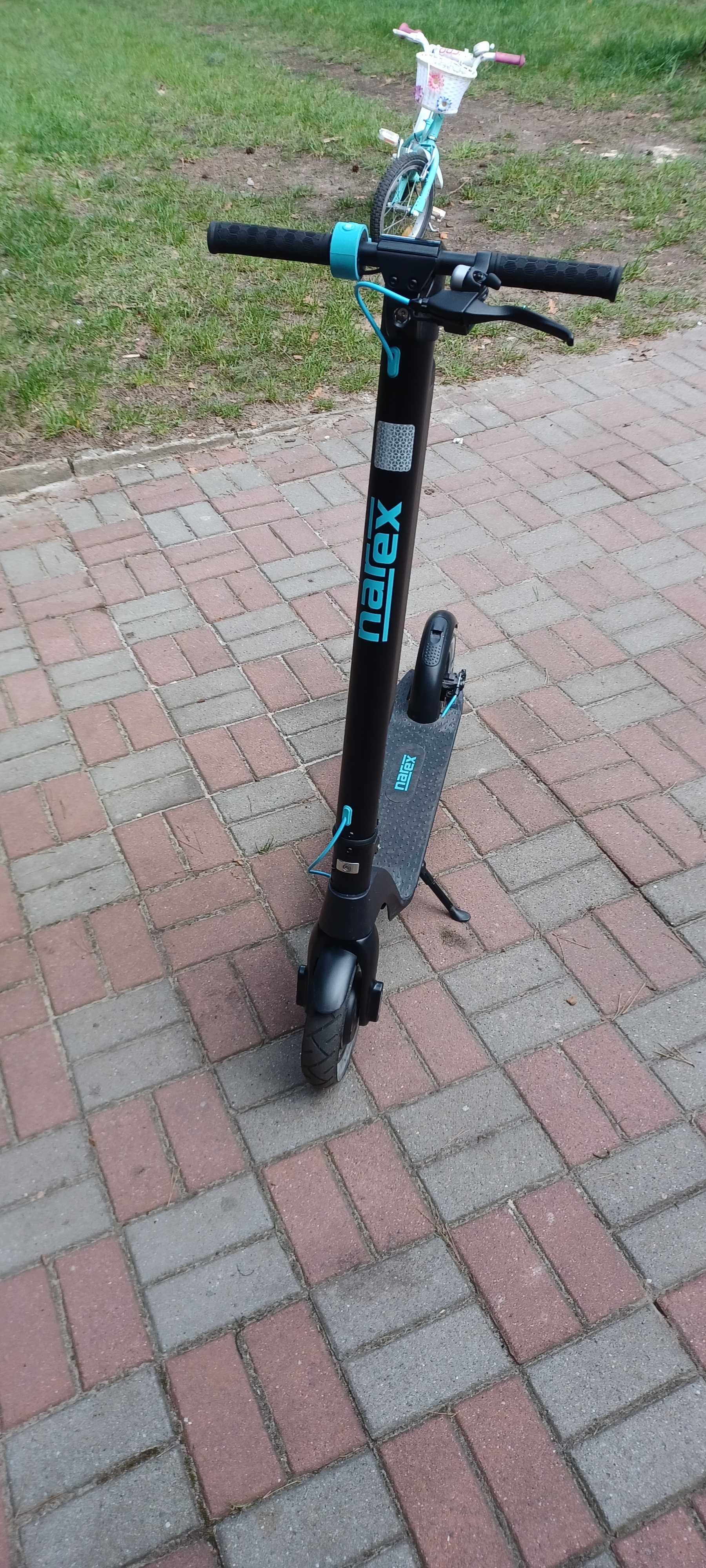 Hulajnoga Narex E-Scooter Esn 400 Long Run Czarny