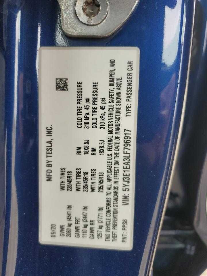 Tesla Model 3 2020