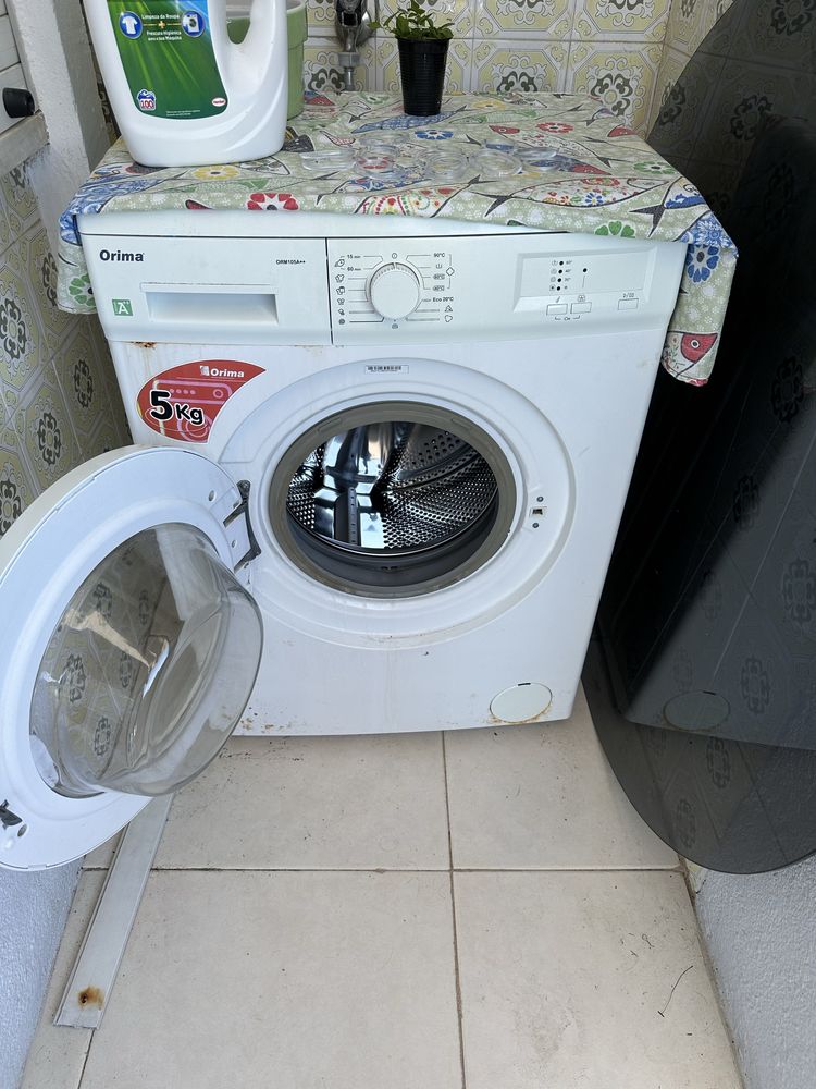 Maquina de lavar roupa