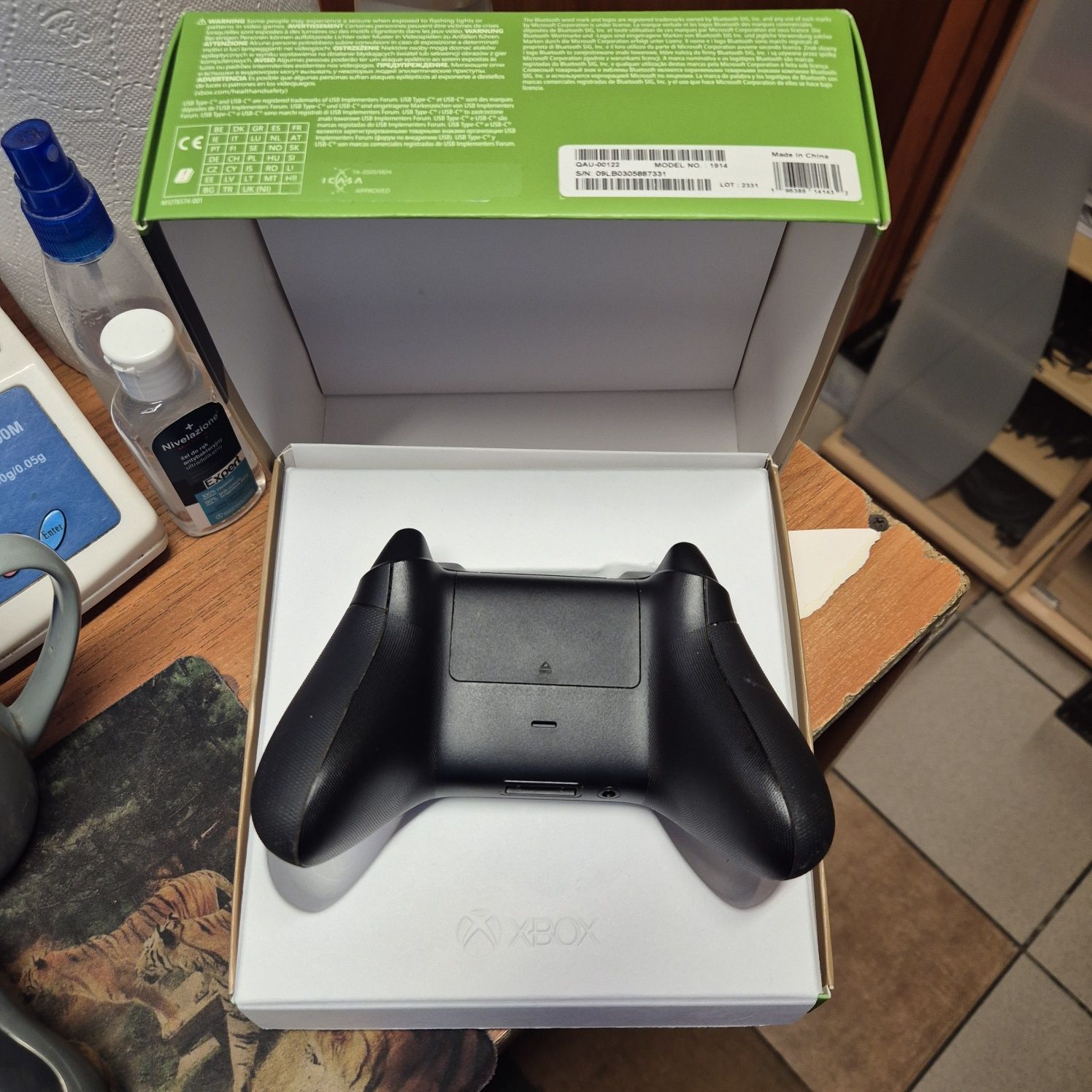 Pad xbox one Gold shadow
