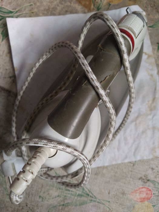 Утюги импортные и времён СССР меняю