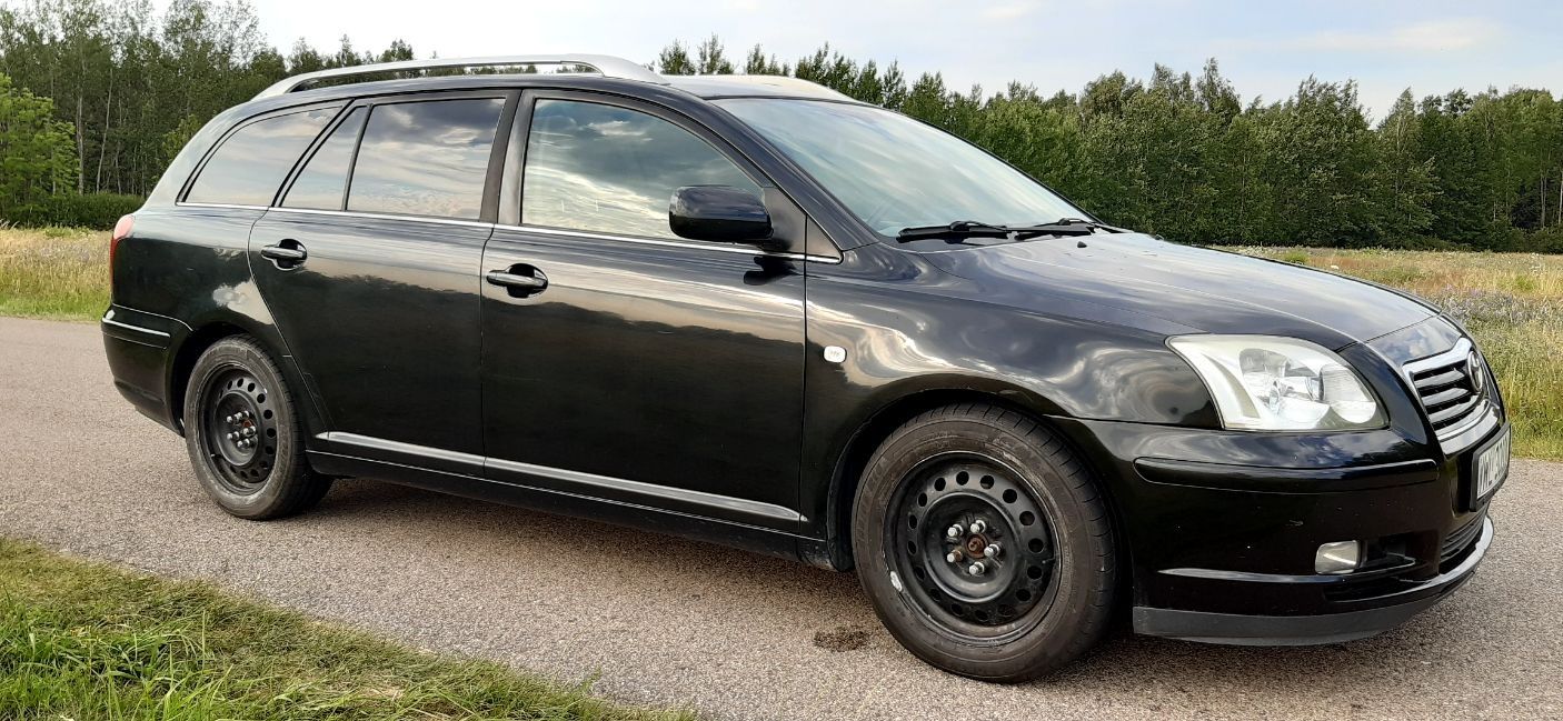 Toyota Avensis 2004 r benzyna+ lpg