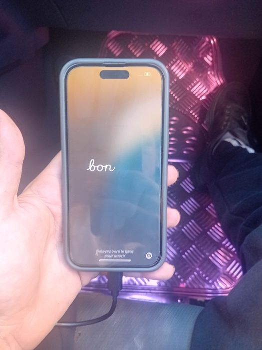 Iphone 15 128gb com capa