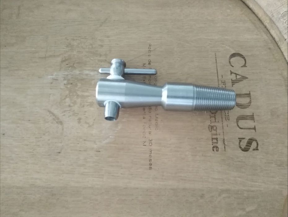 Torneiras em Inox para barris/pipos em madeira