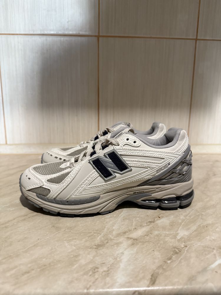 New Balance W1906RD / Нові / 37р - 23.5см