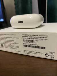 Гарантія! Навушники Apple AirPods 3 Lightning Charging Case