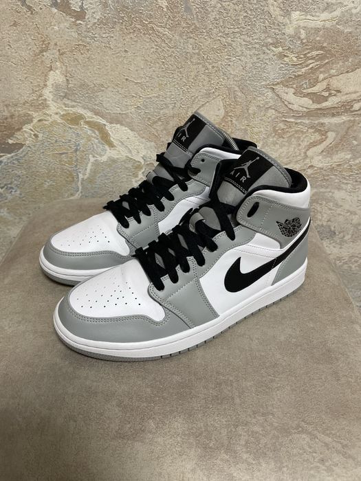 Кроссовки Nike Air Jordan 1 Mid White Grey размер 42