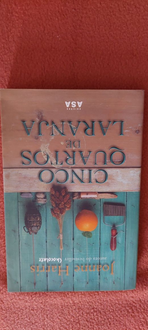 Vendo livro  Cinco Quartos de Laranja