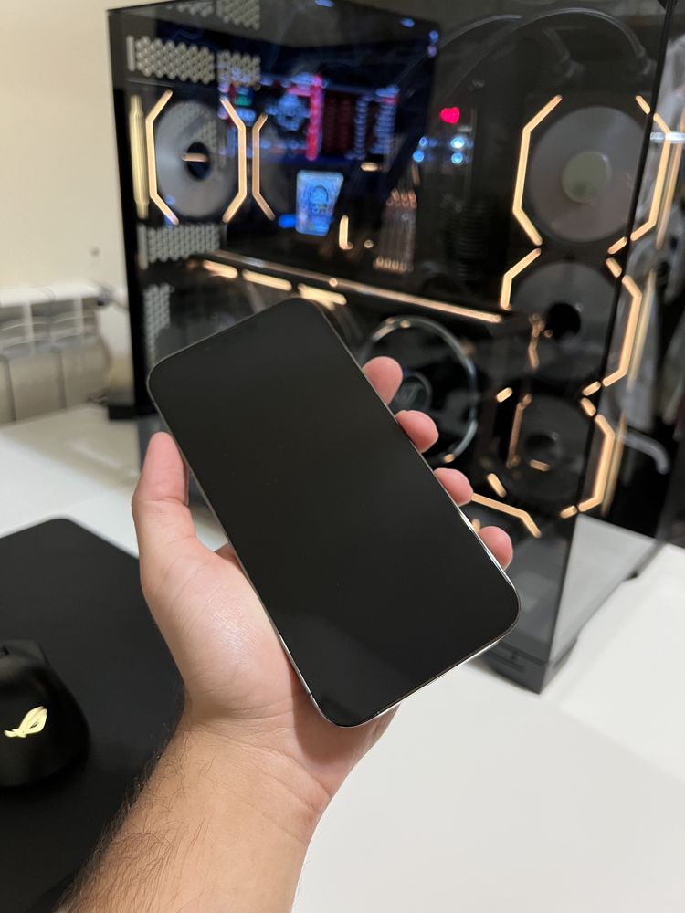 iPhone 13 Pro Max 256gb Neverlock Graphite АКБ 88%