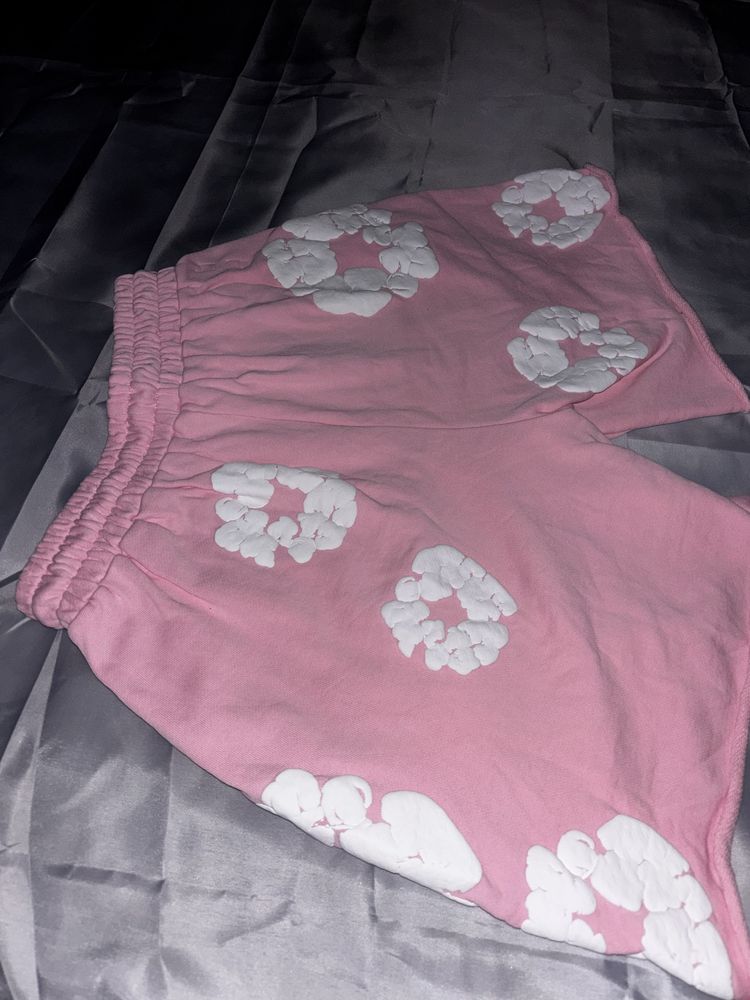 Calções demin tears rosa e branco