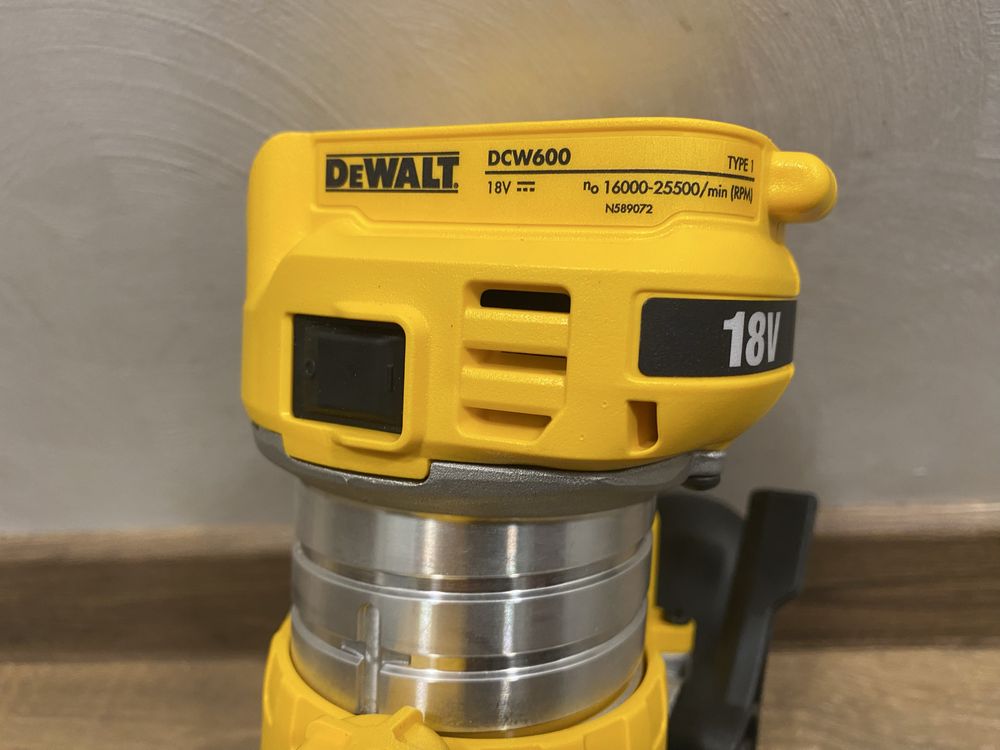 Фрезер DeWalt DCW600
