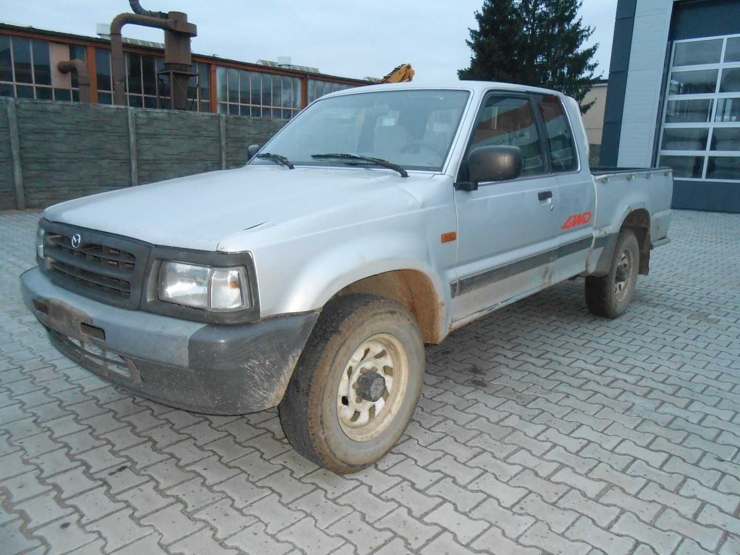 Mazda B2500 Auto Sprawne