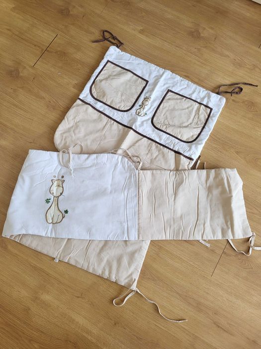 Ochraniacz i organizer do łóżeczka