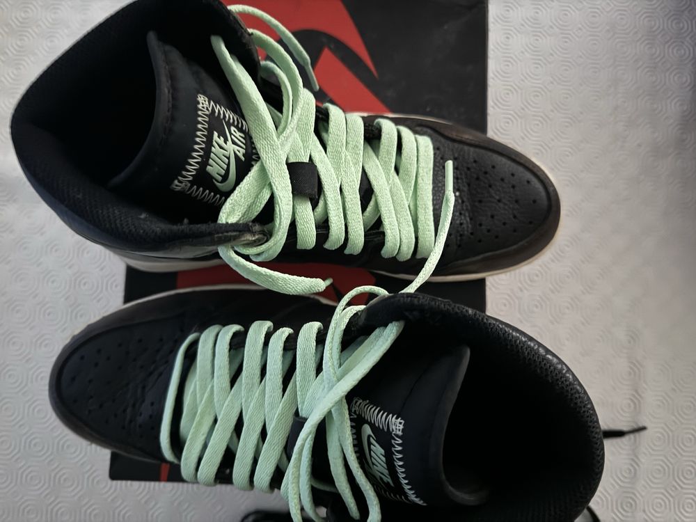 Jordan 1 Retro High Light Army Rust Shadow Patina