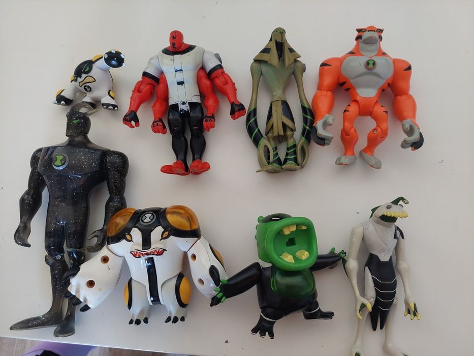 Figurki ben 10 mega zestaw 13 sztuk_100 zł