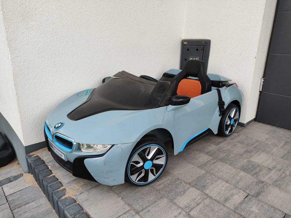 Auto na akumulator dla dzieci BMW