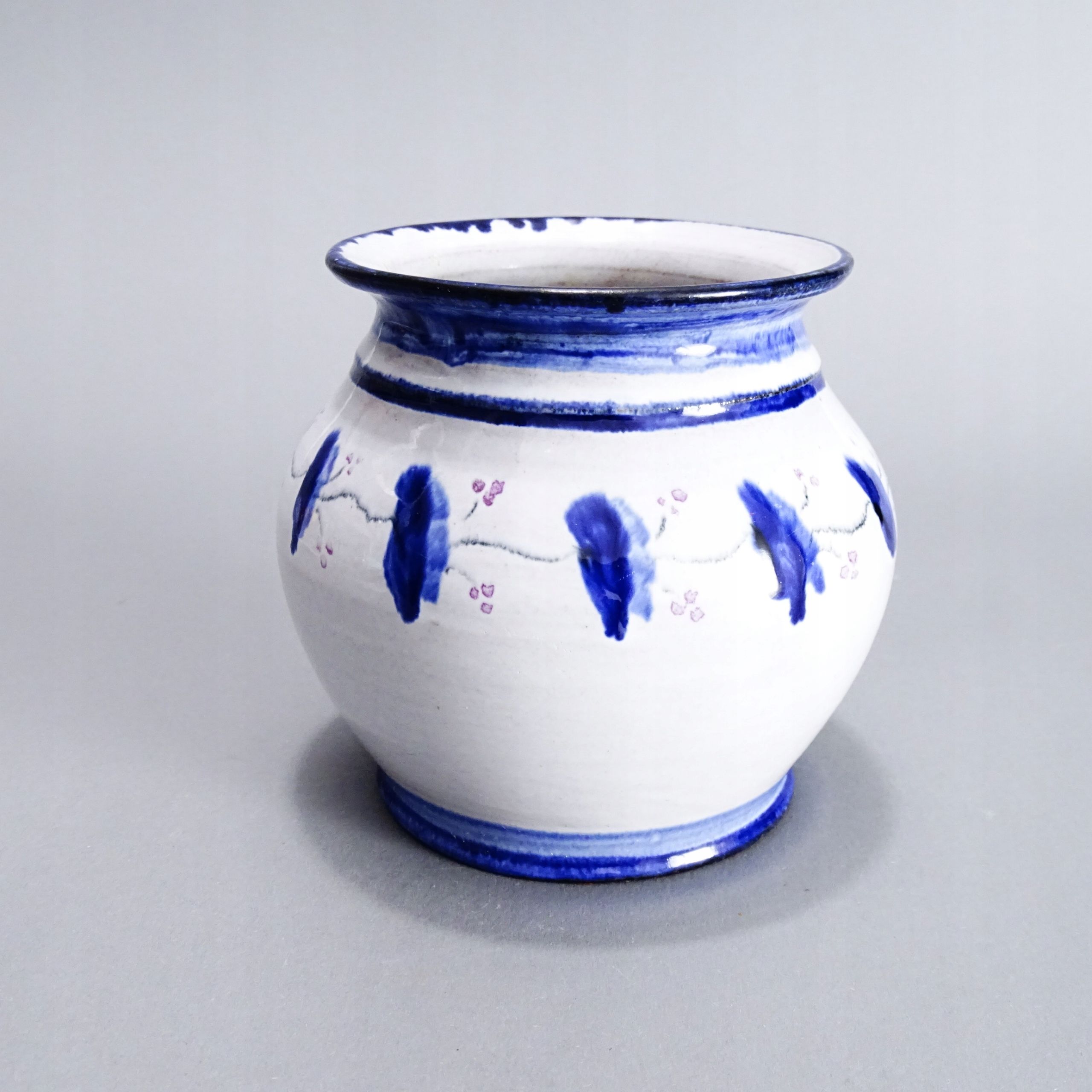 ceramika autorska ręcznie wykonany wazon pojemnik