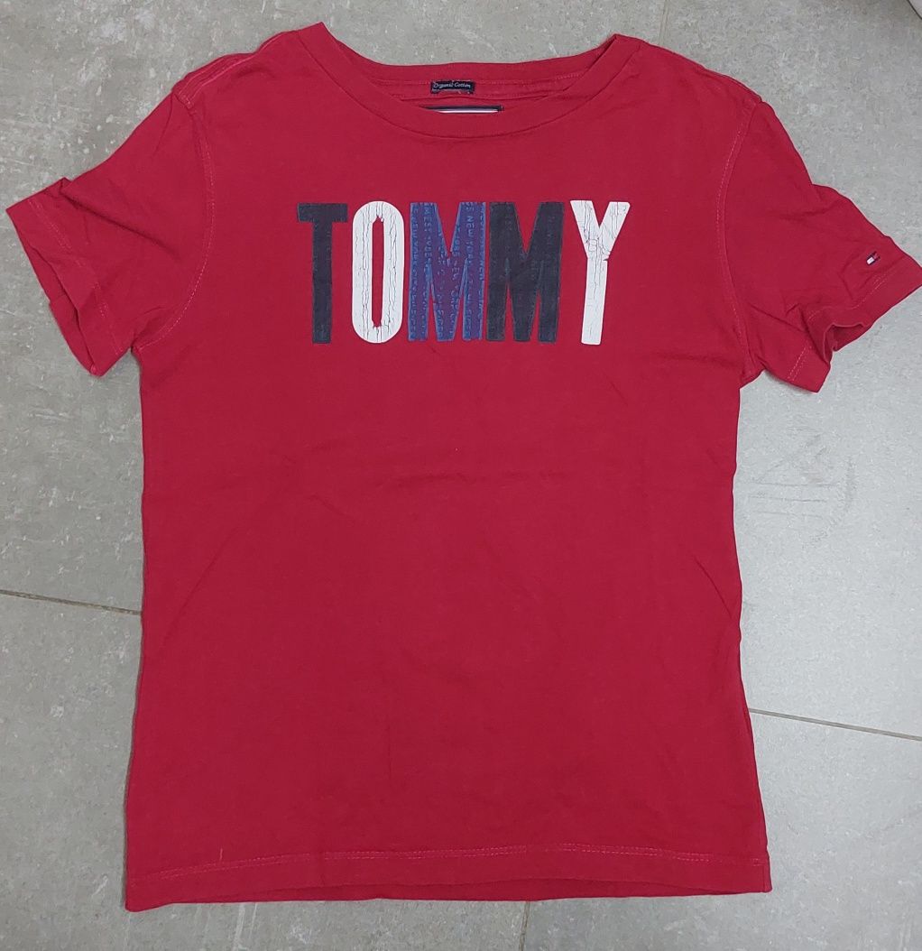Tshirt Tommy Hilfiger para menino de 8 anos,