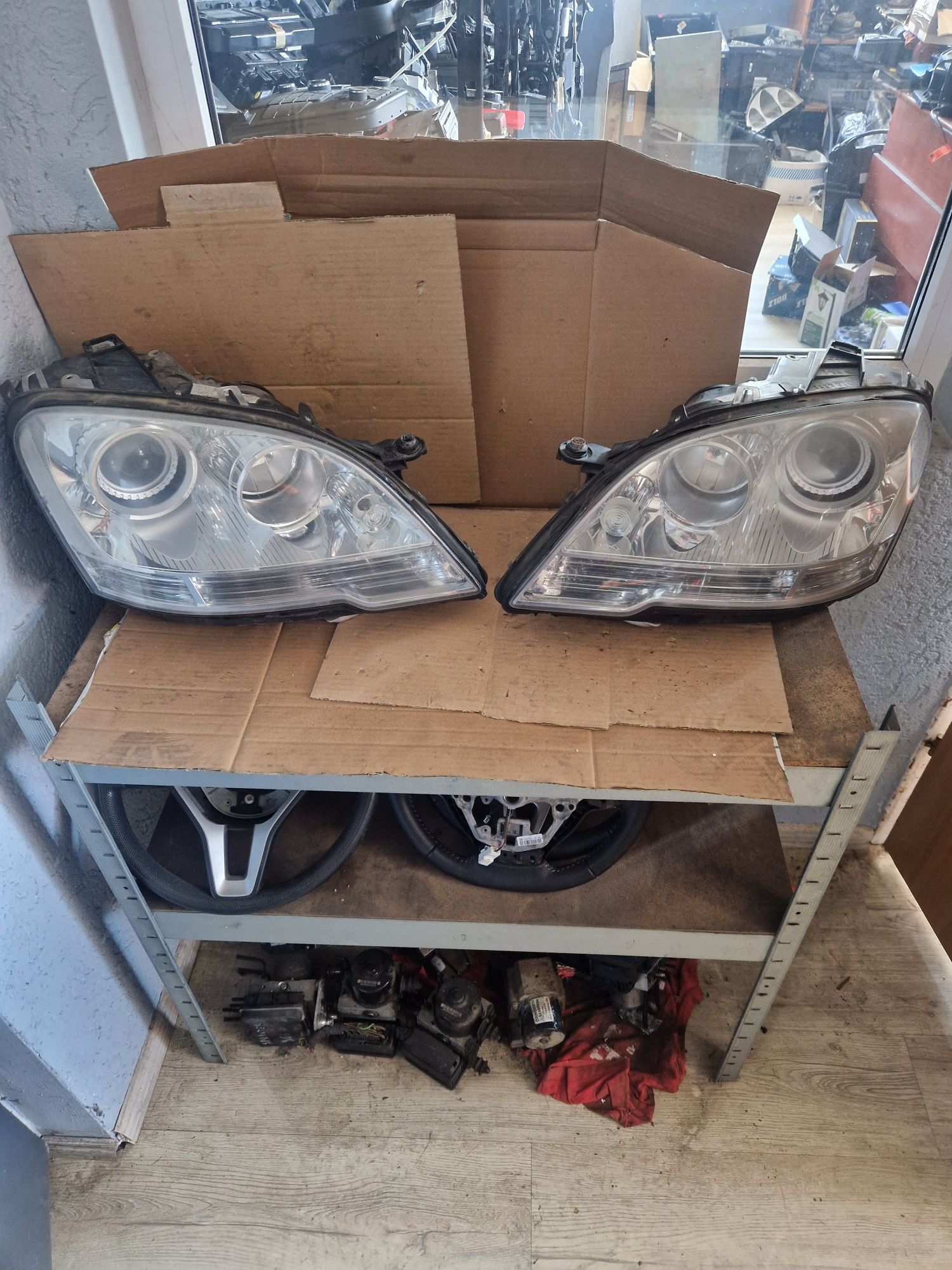 Komplet lamp xenon ml w164 lift idealne