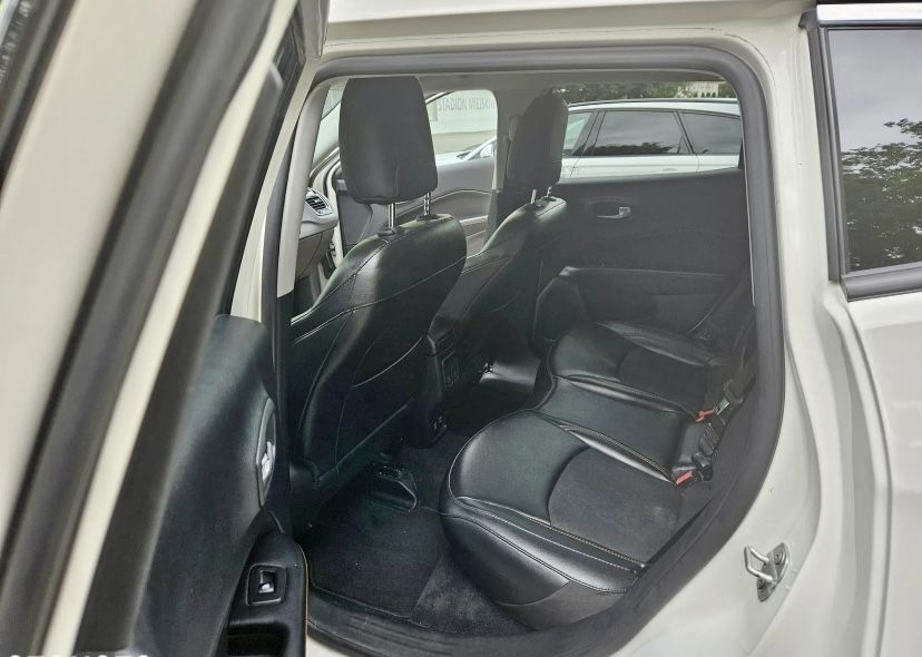 Продам Jeep Compas  2019 2.4 бенз