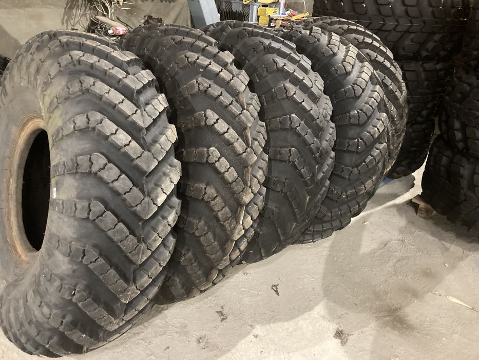 Opony ził 135  rozmiar 1600x20