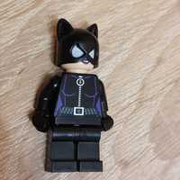 LEGO Catwoman z Motorem
