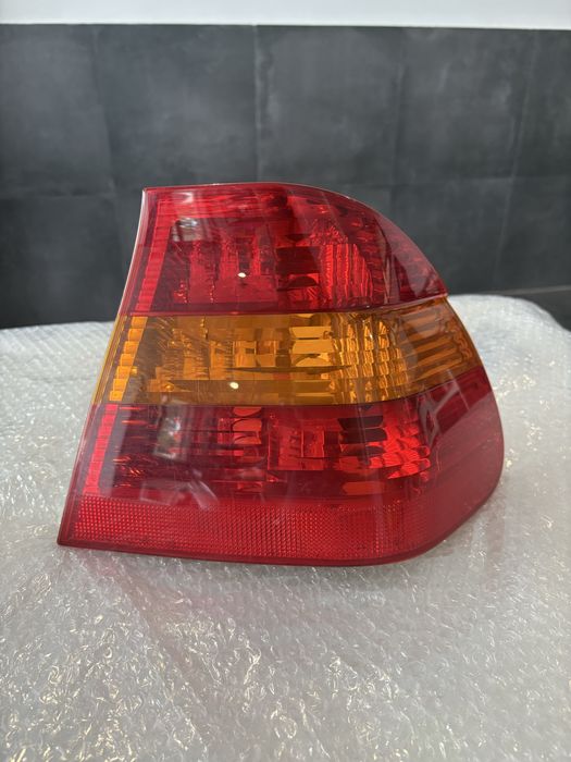Farolim direito BMW e46 (1998-2001)